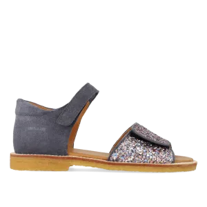 Adjustable leather sandal with sparkling glitter