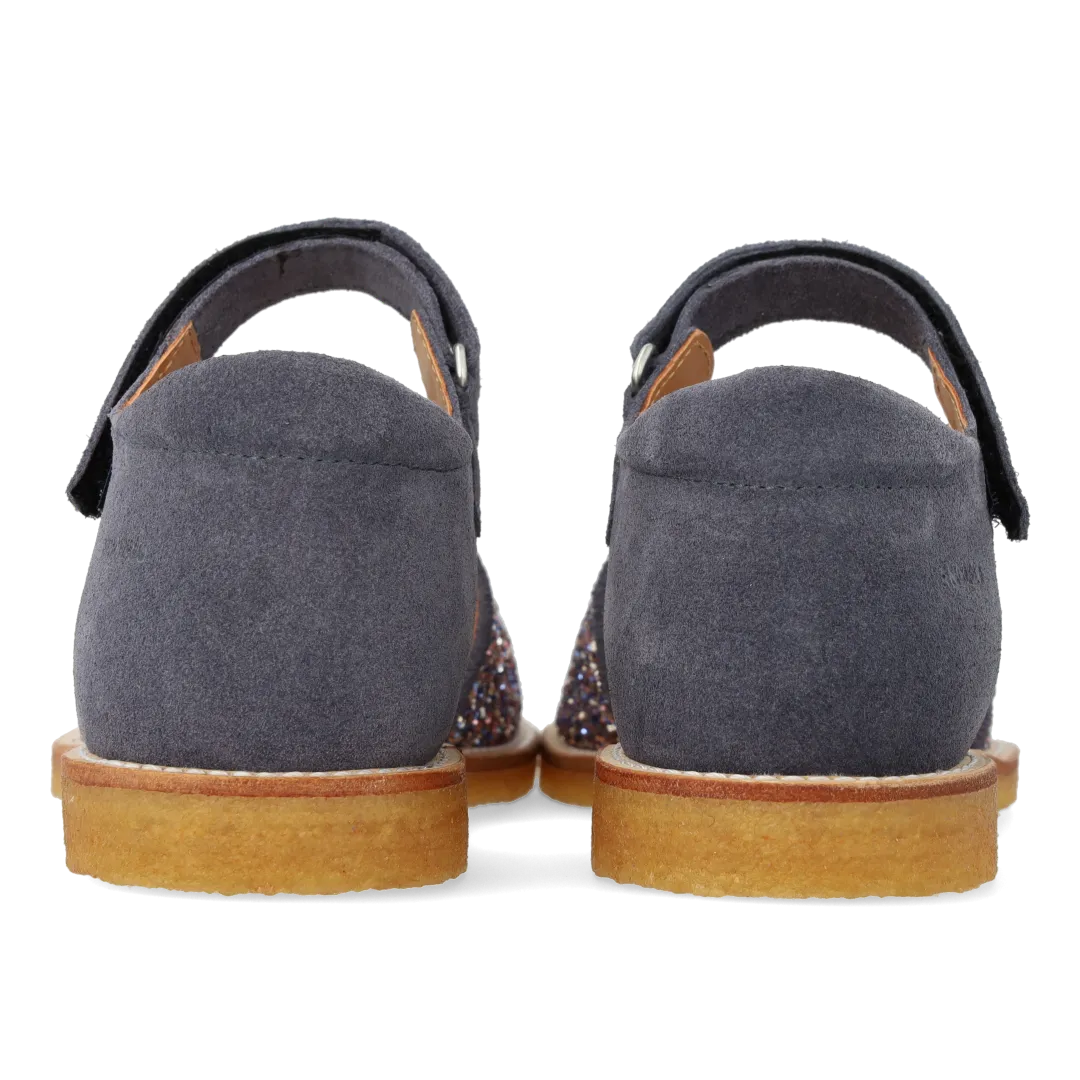 Adjustable leather sandal with sparkling glitter