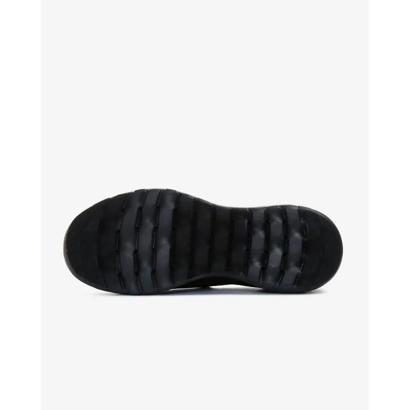 Airy Mesh Walking Sneakers