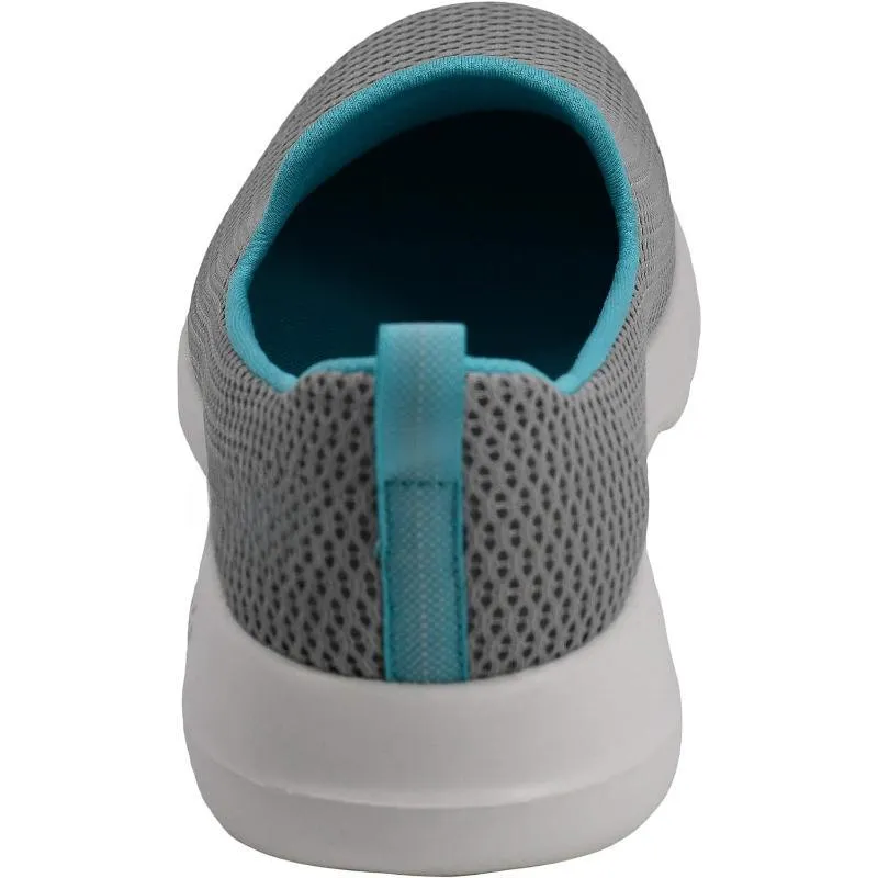 Airy Mesh Walking Sneakers