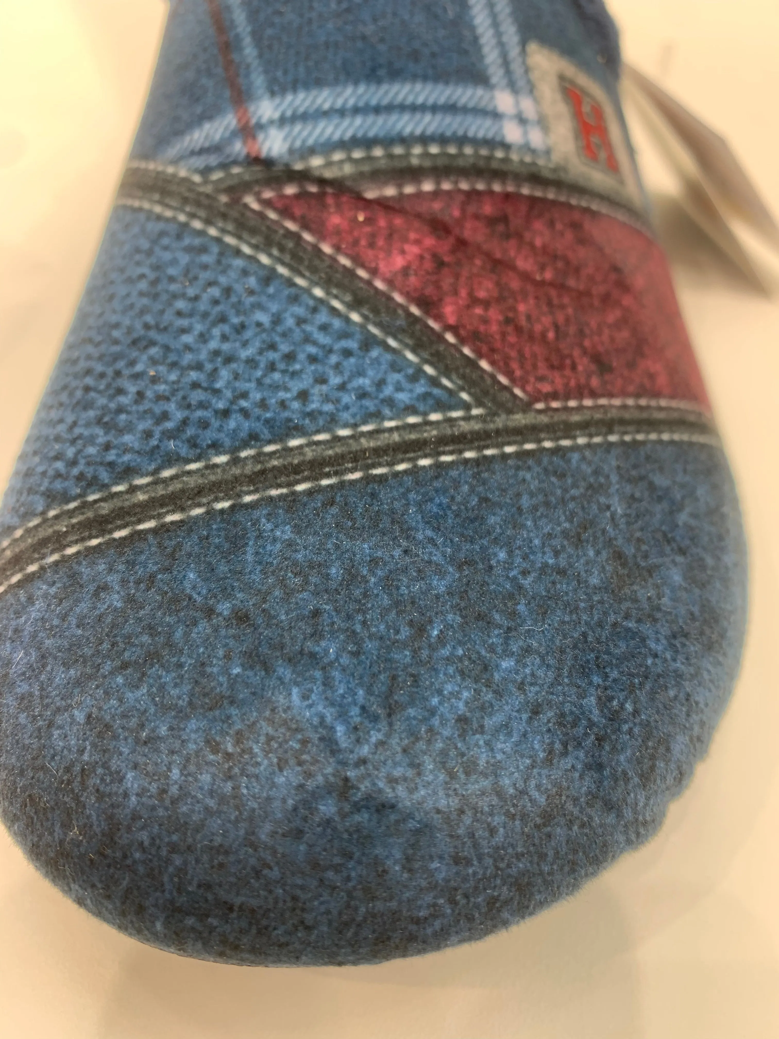 AQUASTRIDE BLUE PATTERNS