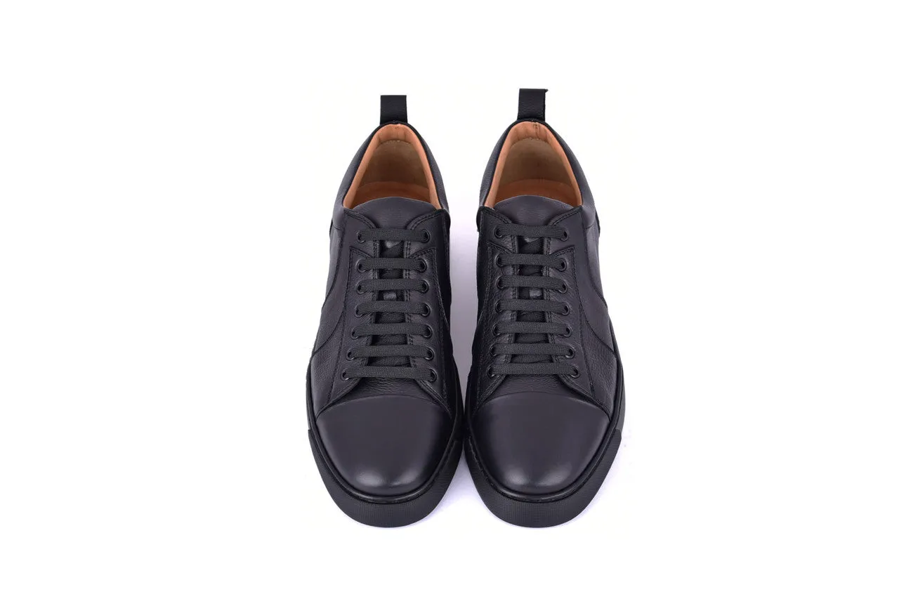 C0013017- 7233 Fashion Sneaker -Black