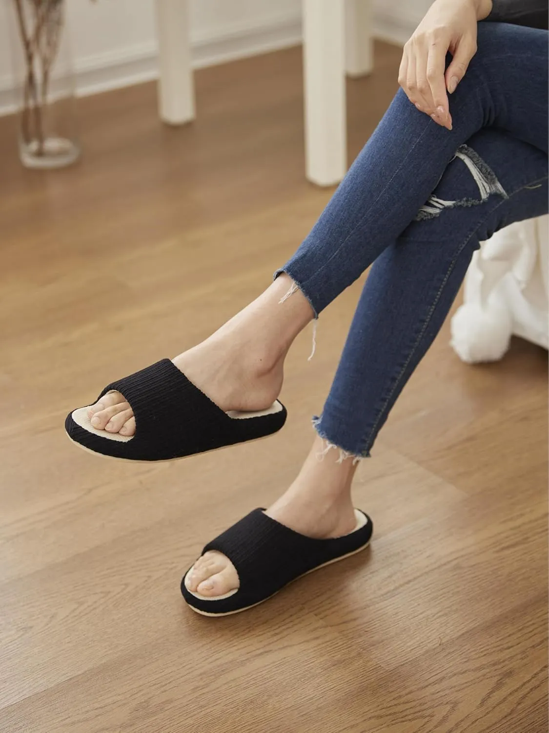 Chantomoo Womens Slipper Memory Foam Slippers Comfy House Slippers Rubber Sole Bedroom Cozy Indoor Outdoor Home Slipper Slides
