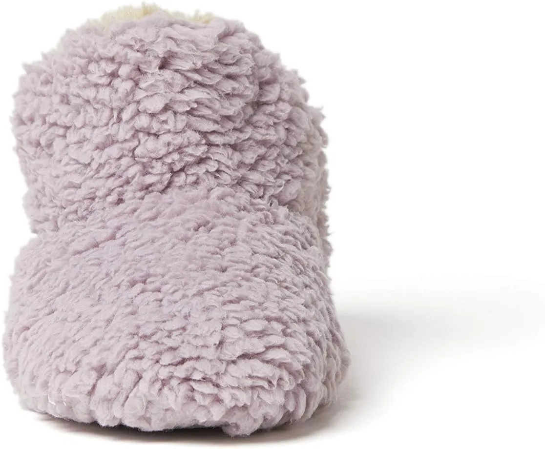 Dearfoams Women's Chelsea Faux Fuzzy Sherpa Indoor House Bootie Slipper