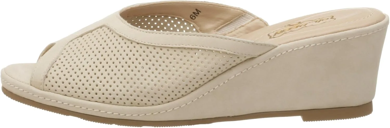 Deer Stags Women's Sue Wedge Sandal