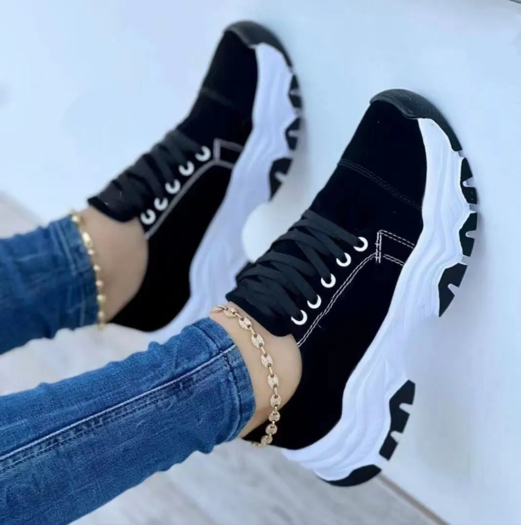 Fashionable and supportive orthopedic Shoes