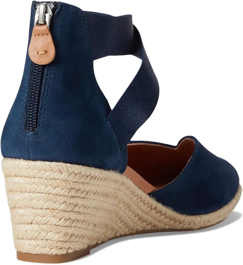 Gentle Souls by Kenneth Cole Women's Orya Wedge Sandal