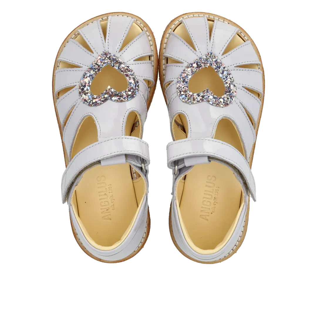 Heart sandal with sparkling glitter heart