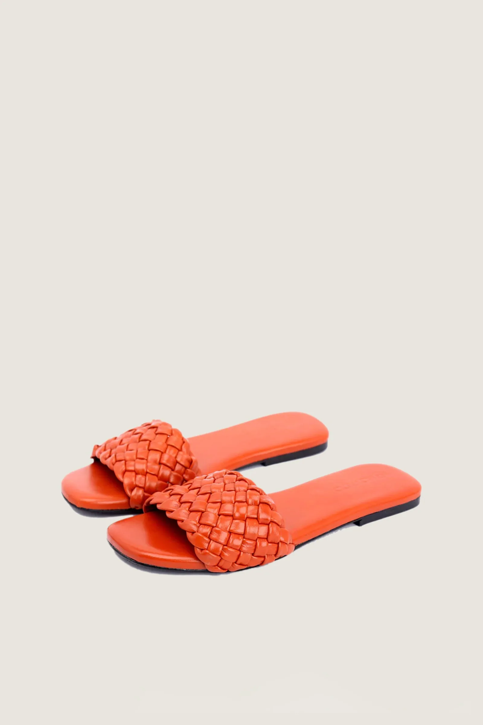 Iza Bella Slipper