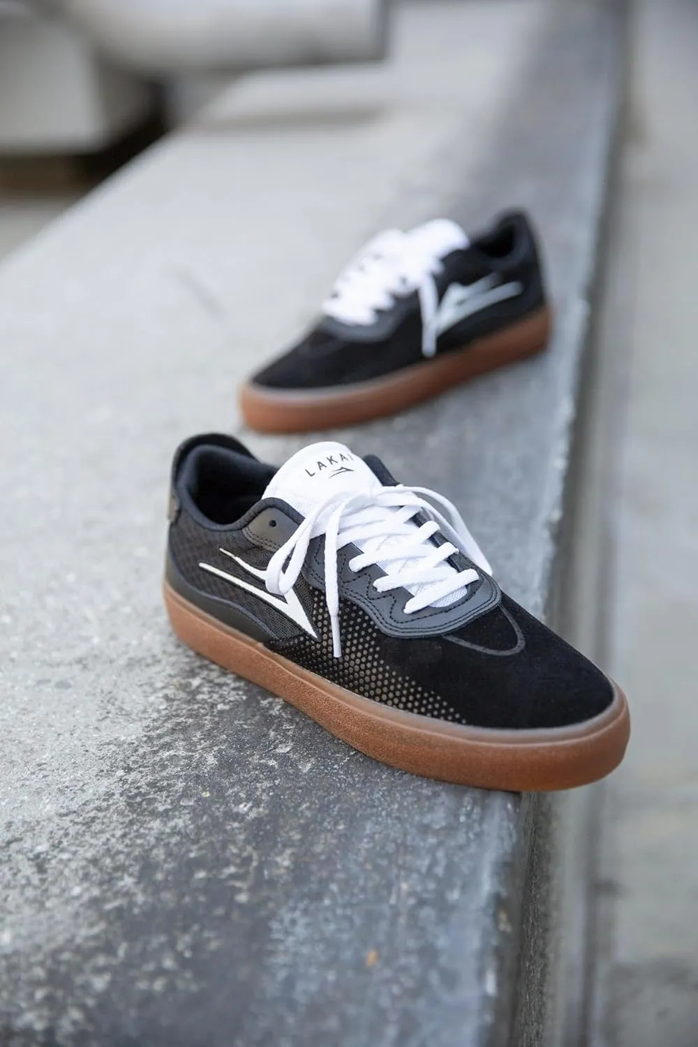 Lakai Men’s Essex Low-Top Skateboarding Shoe