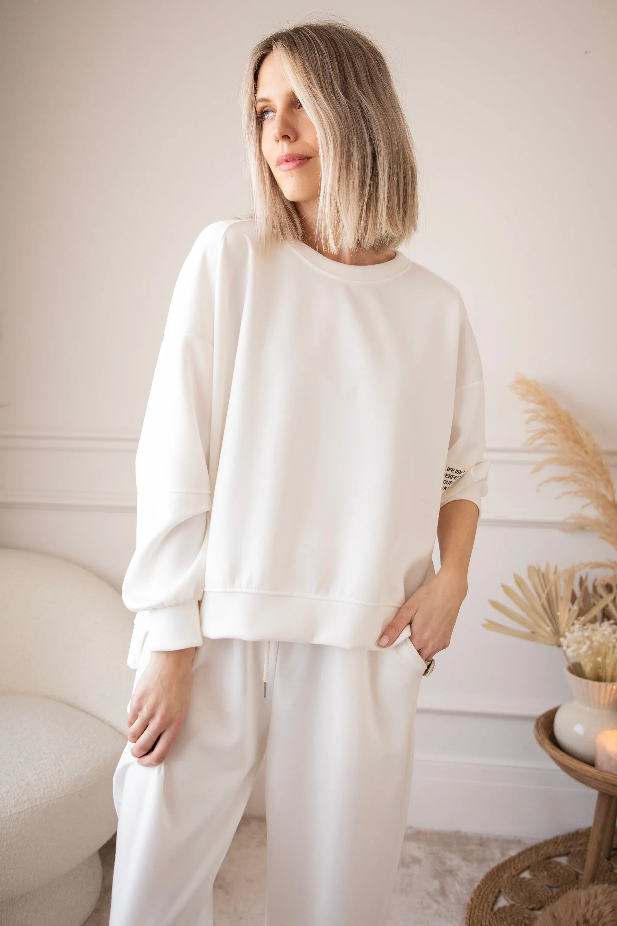 Life Isn't Perfect White - Comfy Set