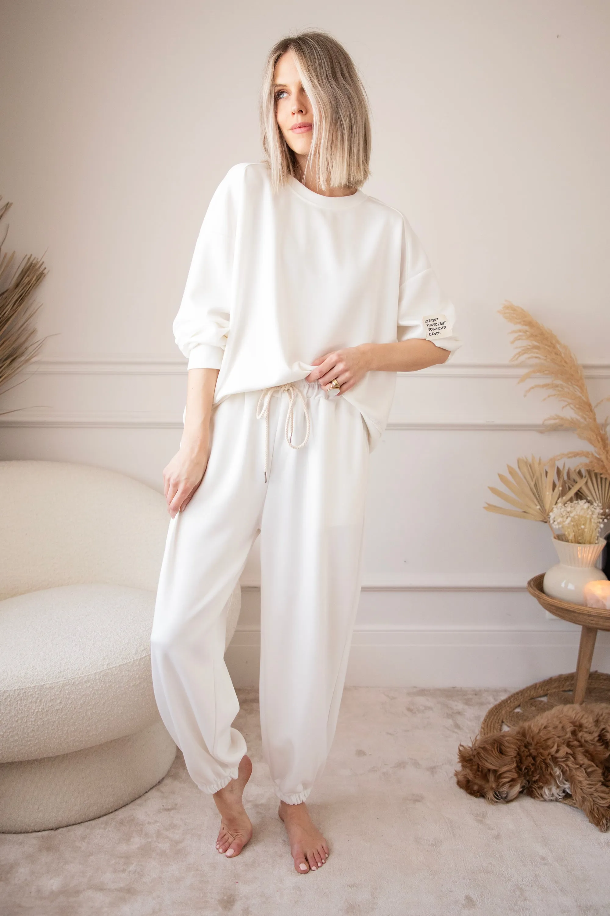Life Isn't Perfect White - Comfy Set