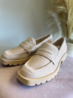 Mila Dune Suede Loafer