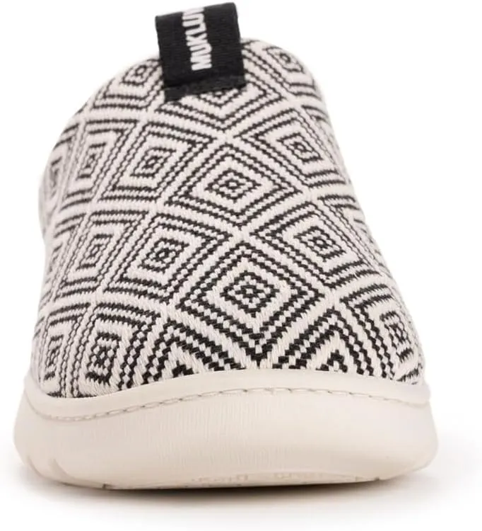 MUK LUKS Women's Hailey Clog Slipper