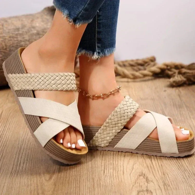 Naya | Comfortable and breathable women's sandals