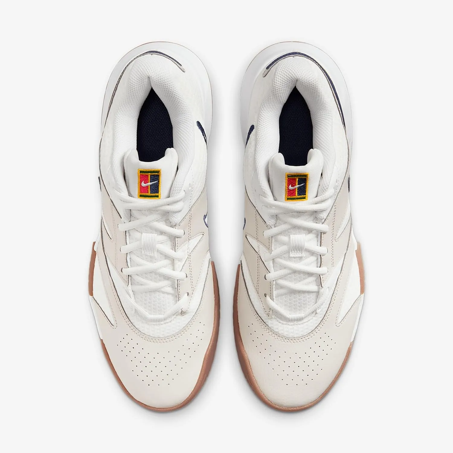 NIKE Men's Sneaker