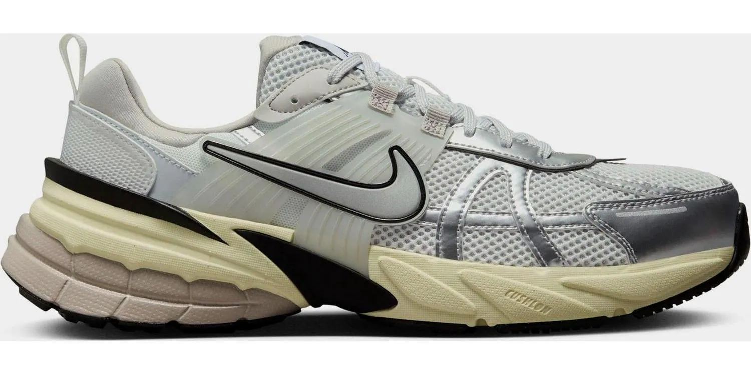 Nike V2K Run Summit White Pure Platinum Metallic Silver Black Grey Sneaker Shoe