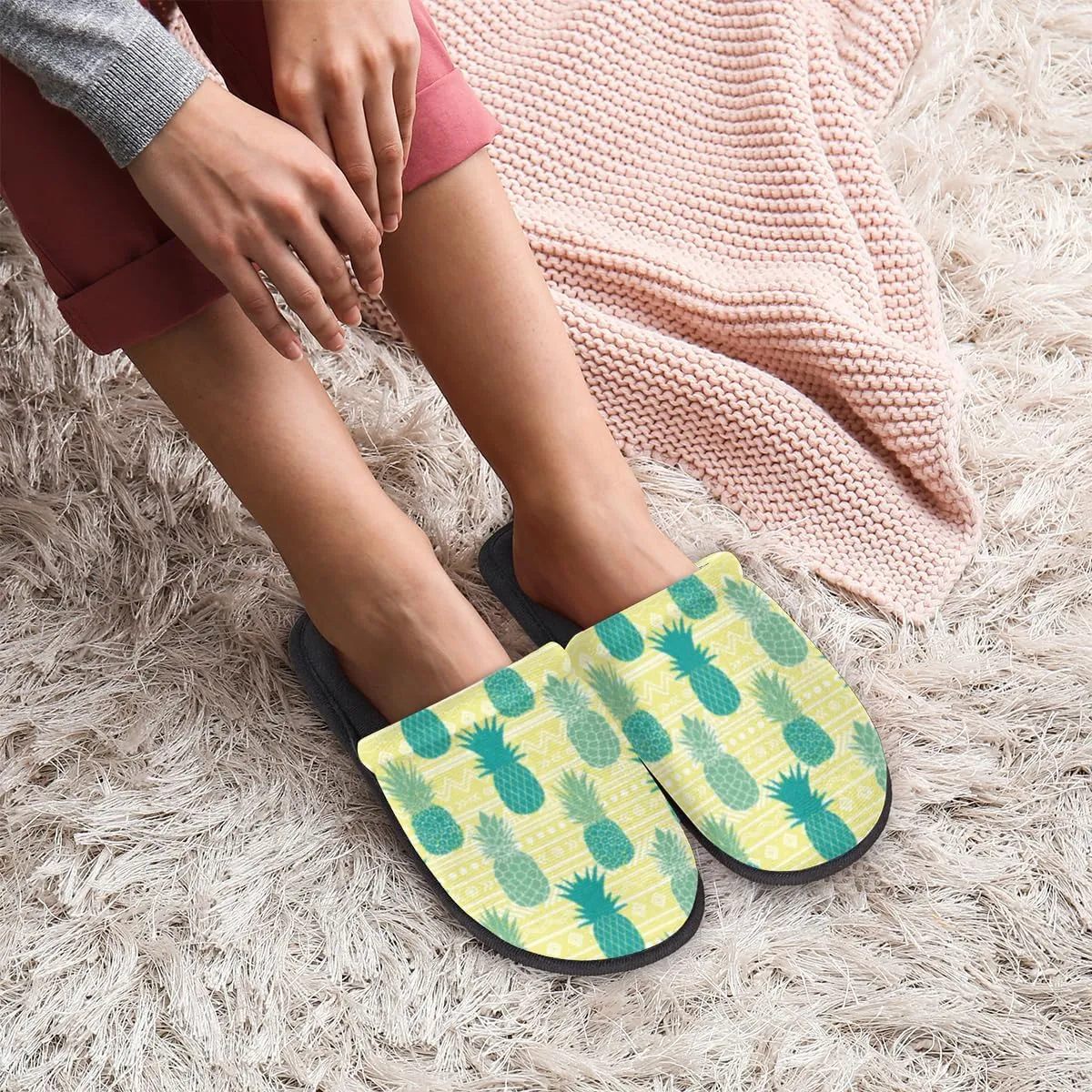 Pineapple Fruit Soft Women Slippers Cozy House Shoes Lightweight Fuzzy Slippers Memory Foam Slippers for Women Indoor and Outdoor