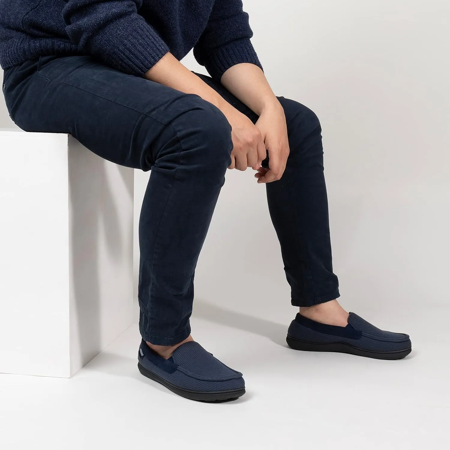 RockDove Men's Waffle Knit Memory Foam Moc Slipper with Removable Insole