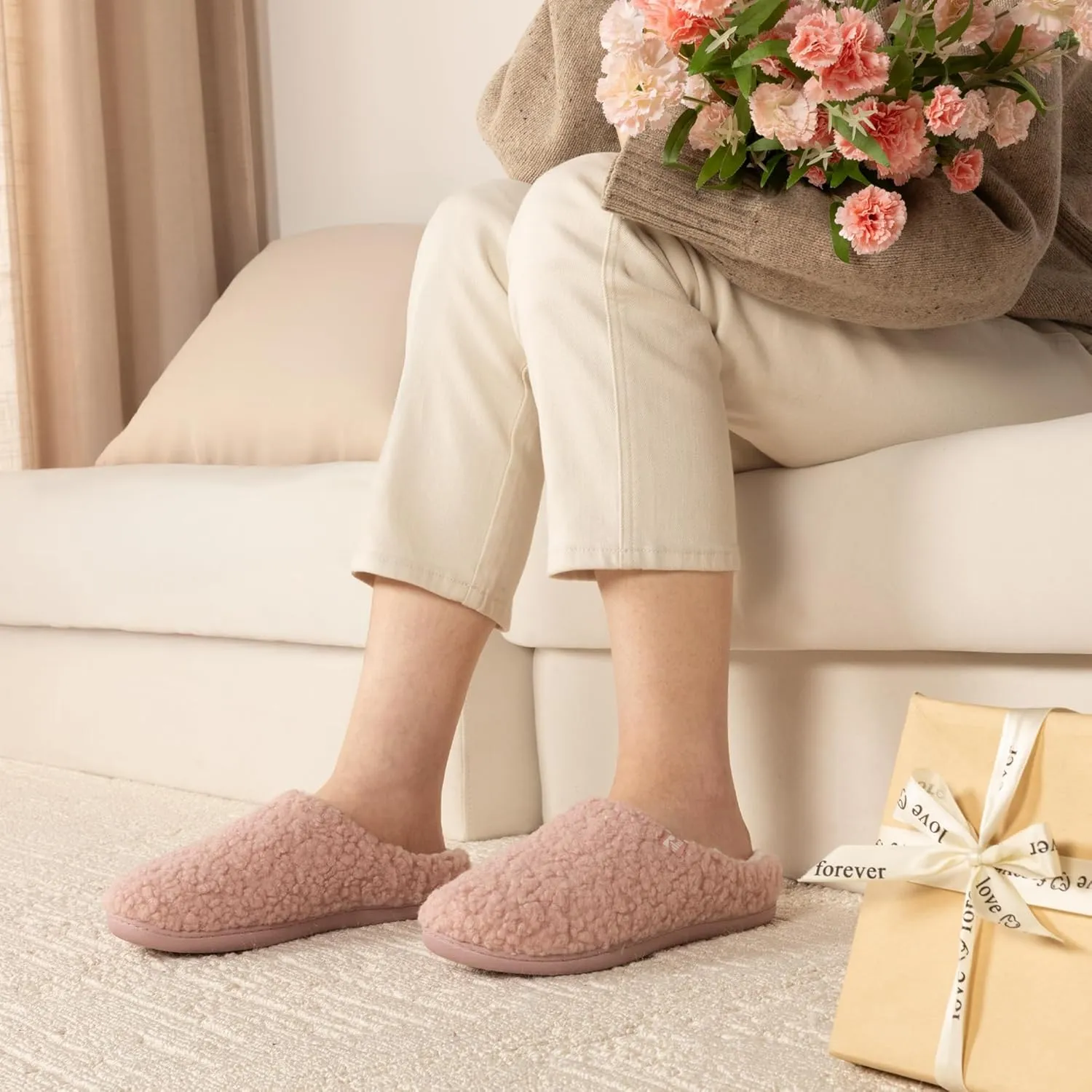 RockDove Women's Plush Retreat Sherpa Fleece Clog Slipper