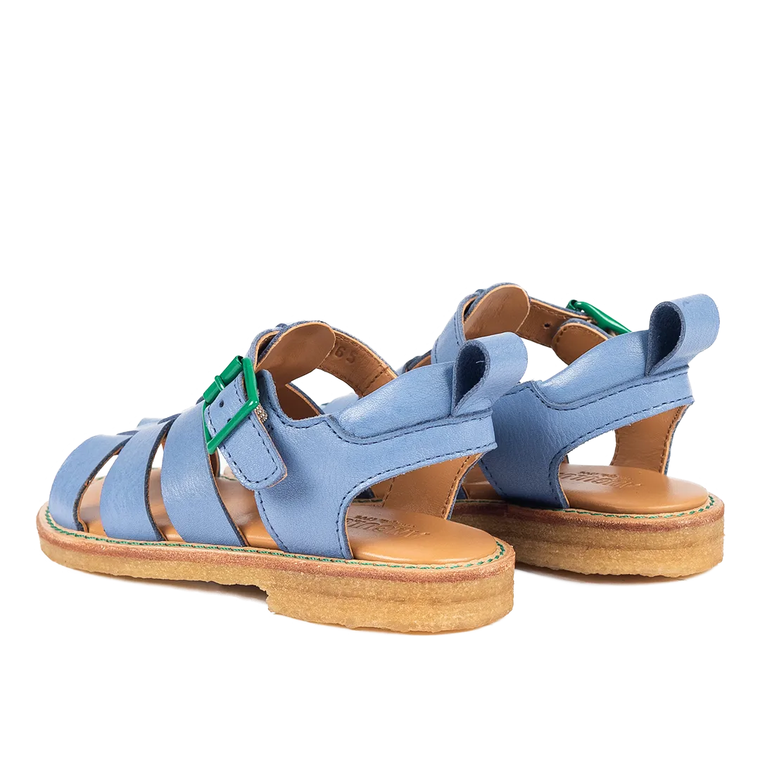 Sandal with buckle and contrast details