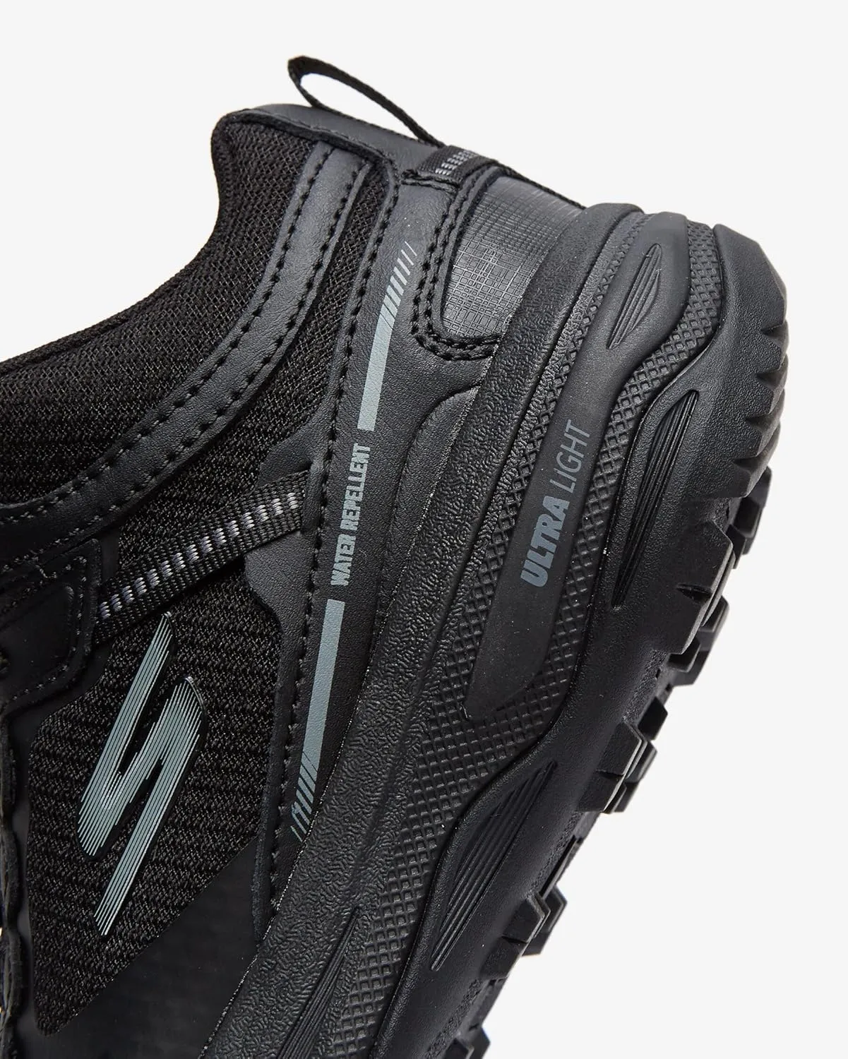 Skechers Women's Go Run Trail Altitude-New Adventure Hiking Shoe