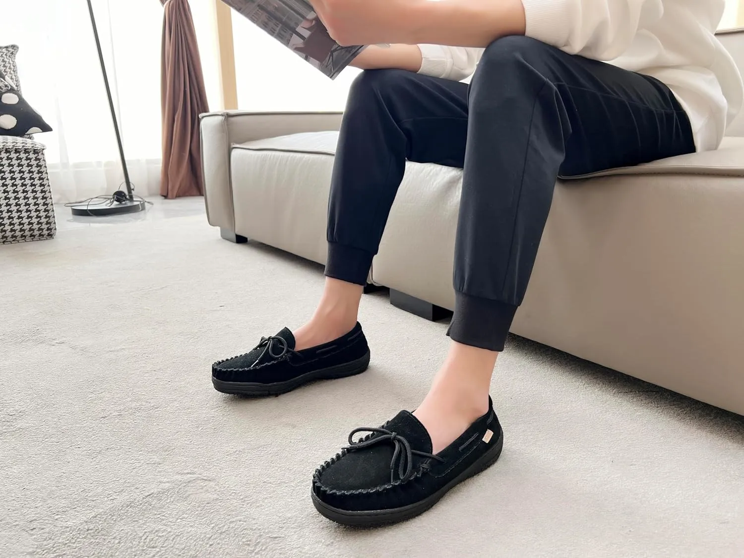 Slippers for Men’s House Shoes Moccasin with Genuine suede Upper Flanel Lining Comfortable Memory Foam Rubber Soles Indoor Outdoor