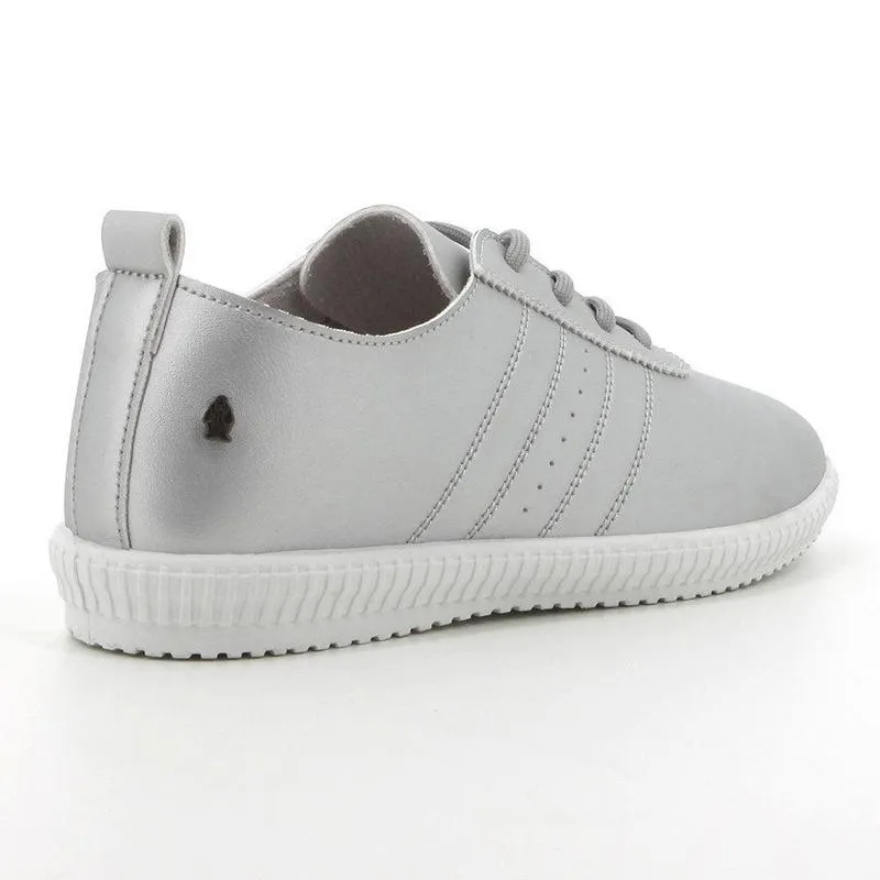 Soft Style By Hush Puppies jesiah Sneaker - Silver