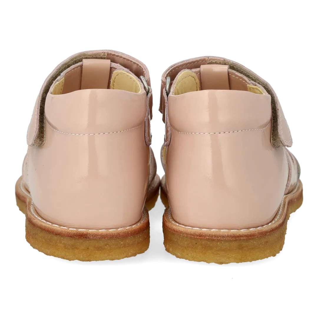 Starter sandal with velcro closure