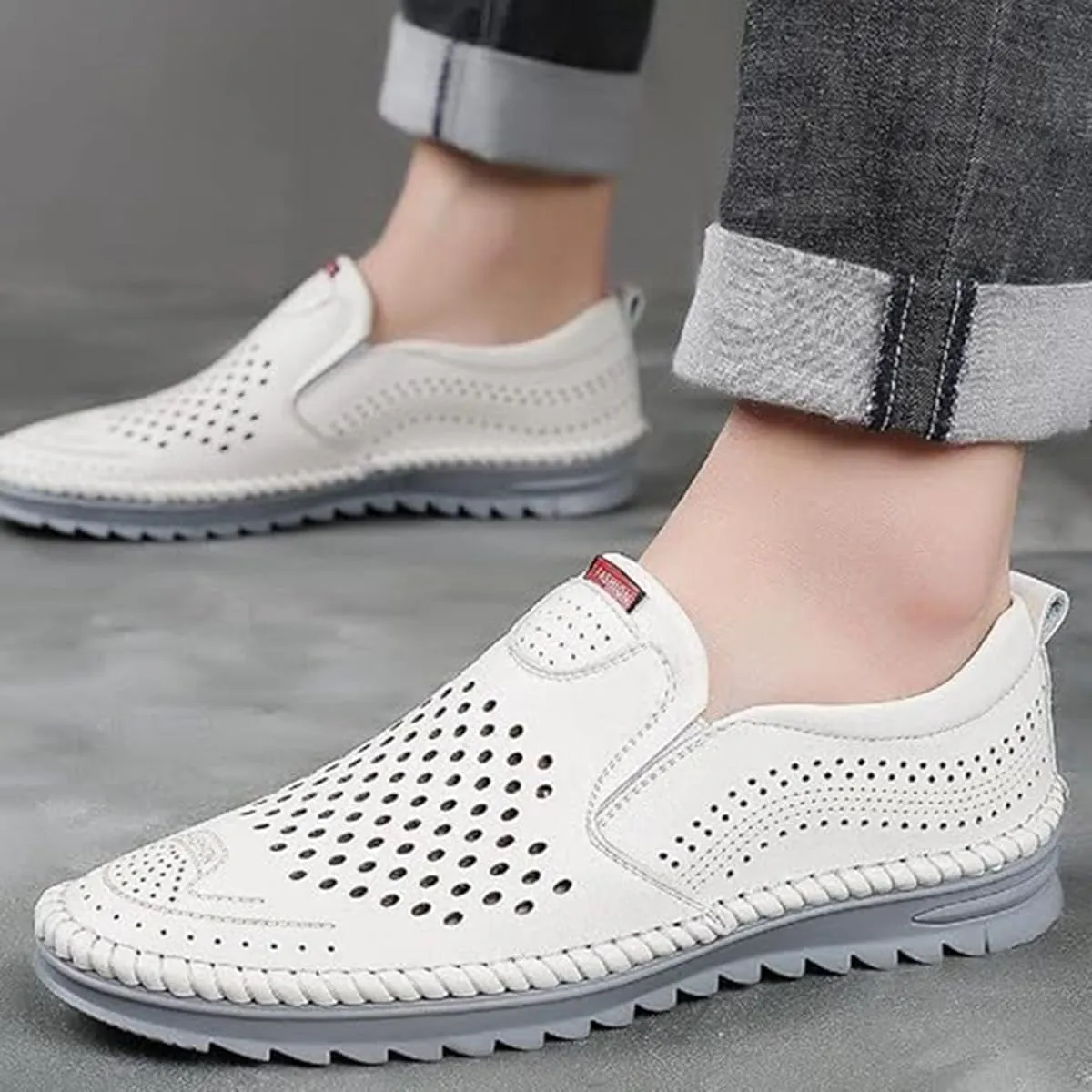 TangDao Men’s Loafers, Leather Slip On Moccasins Penny Loafers, Breathable Driving Walking Lightweight Casual Shoes