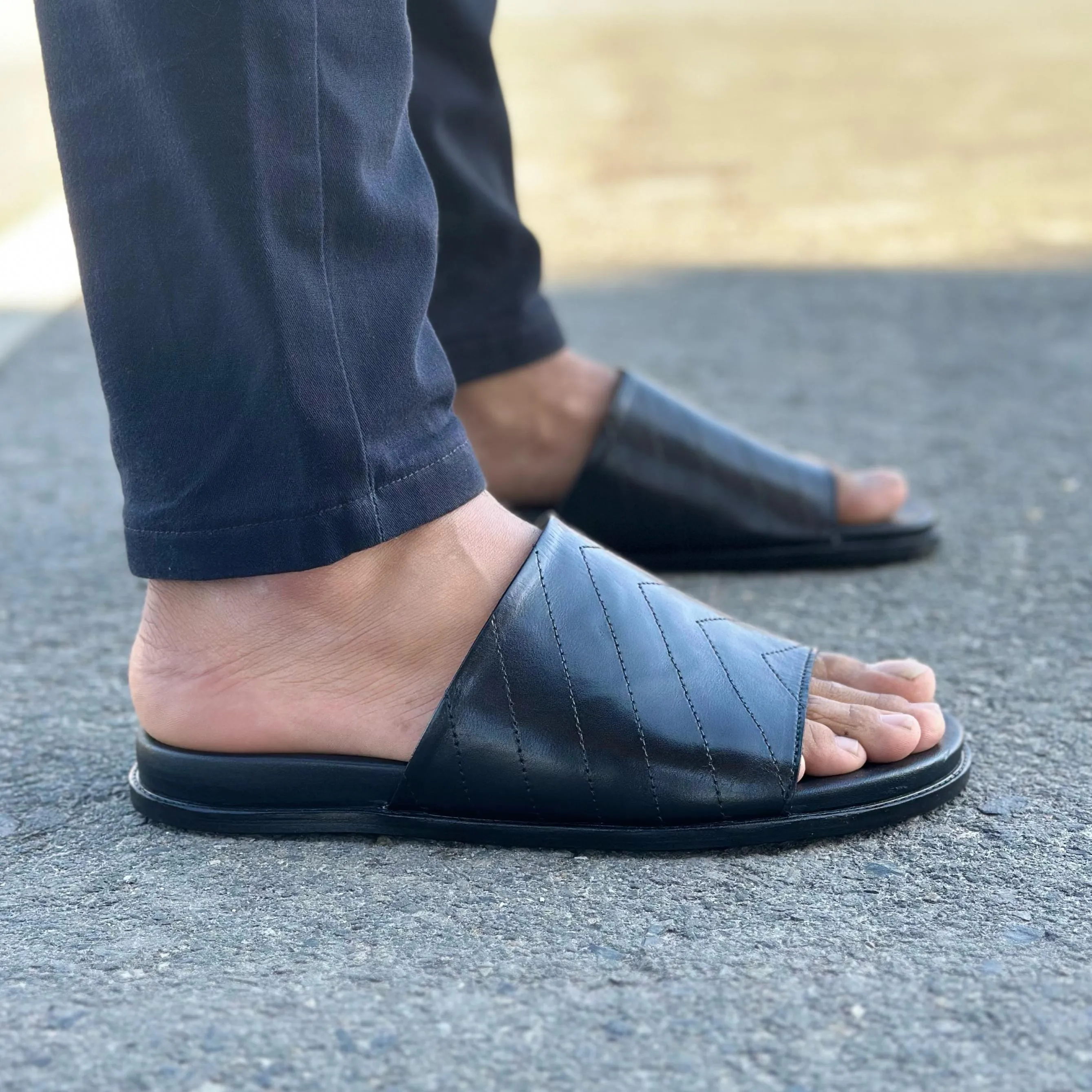 THE VSTICH SLIPPER -2594