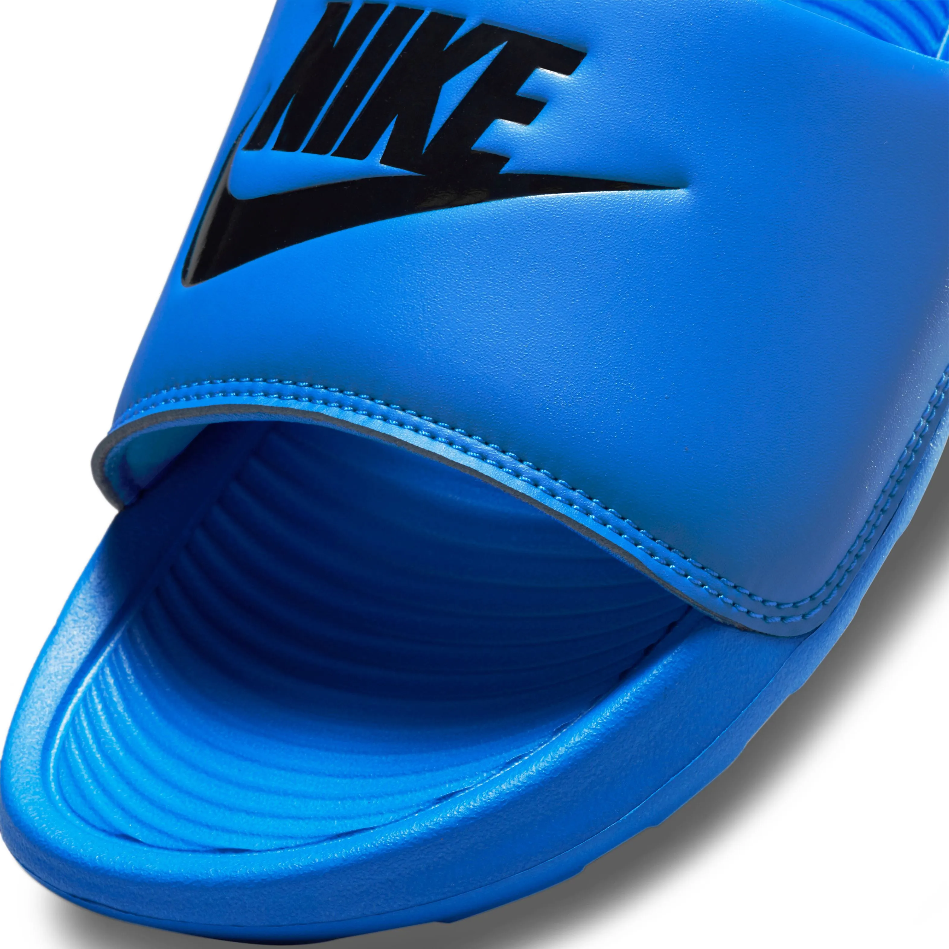 Victori One slippers