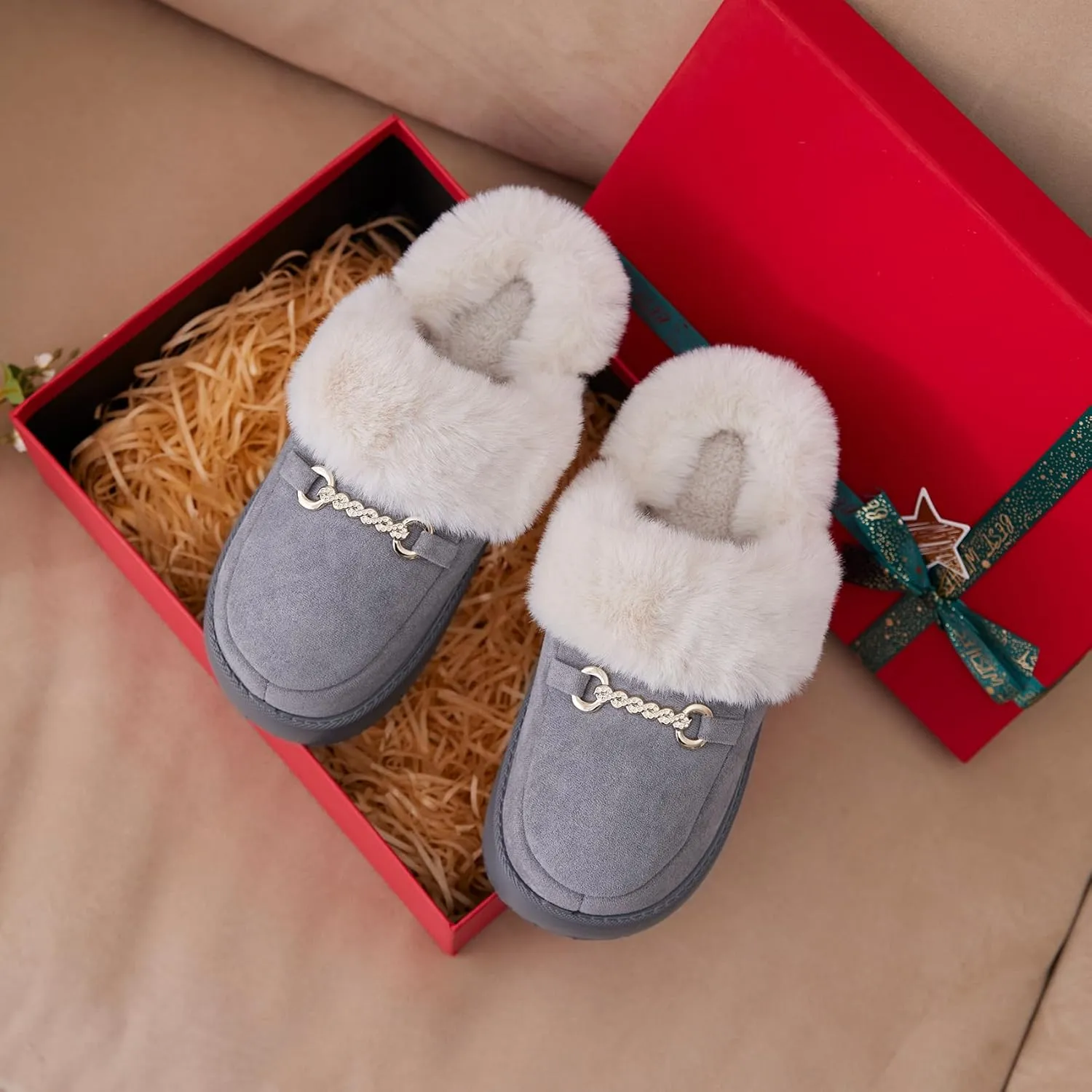 Womens Fuzzy Memory Foam Slippers for Women Winter House Slippers Warm Comfy Shoes Indoor Outdoor Suede Platform with Anti-Skid Sole Gift for Women Mom Ladies