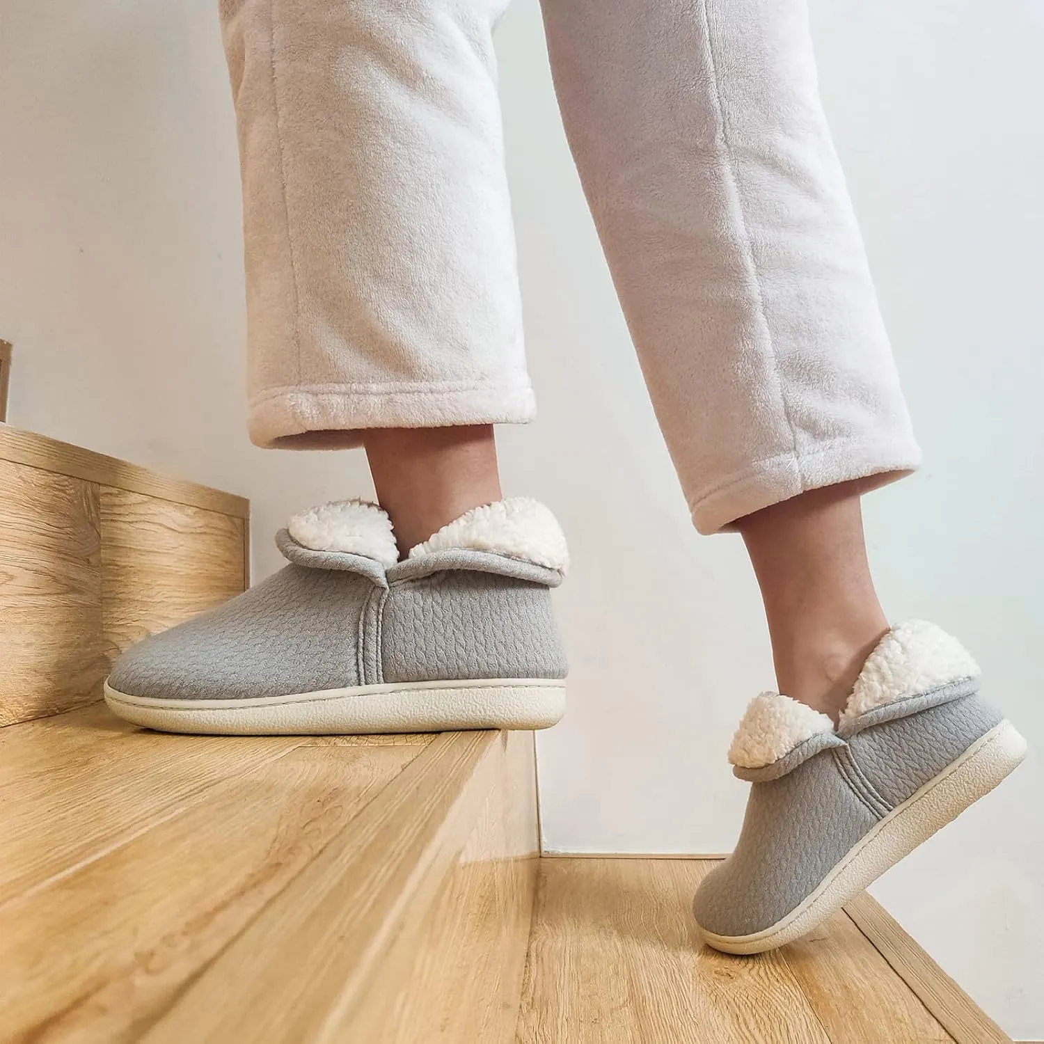 Womens Warm Bootie Slippers Comfy Memory Foam Plush Fleece Winter Indoor House Shoes